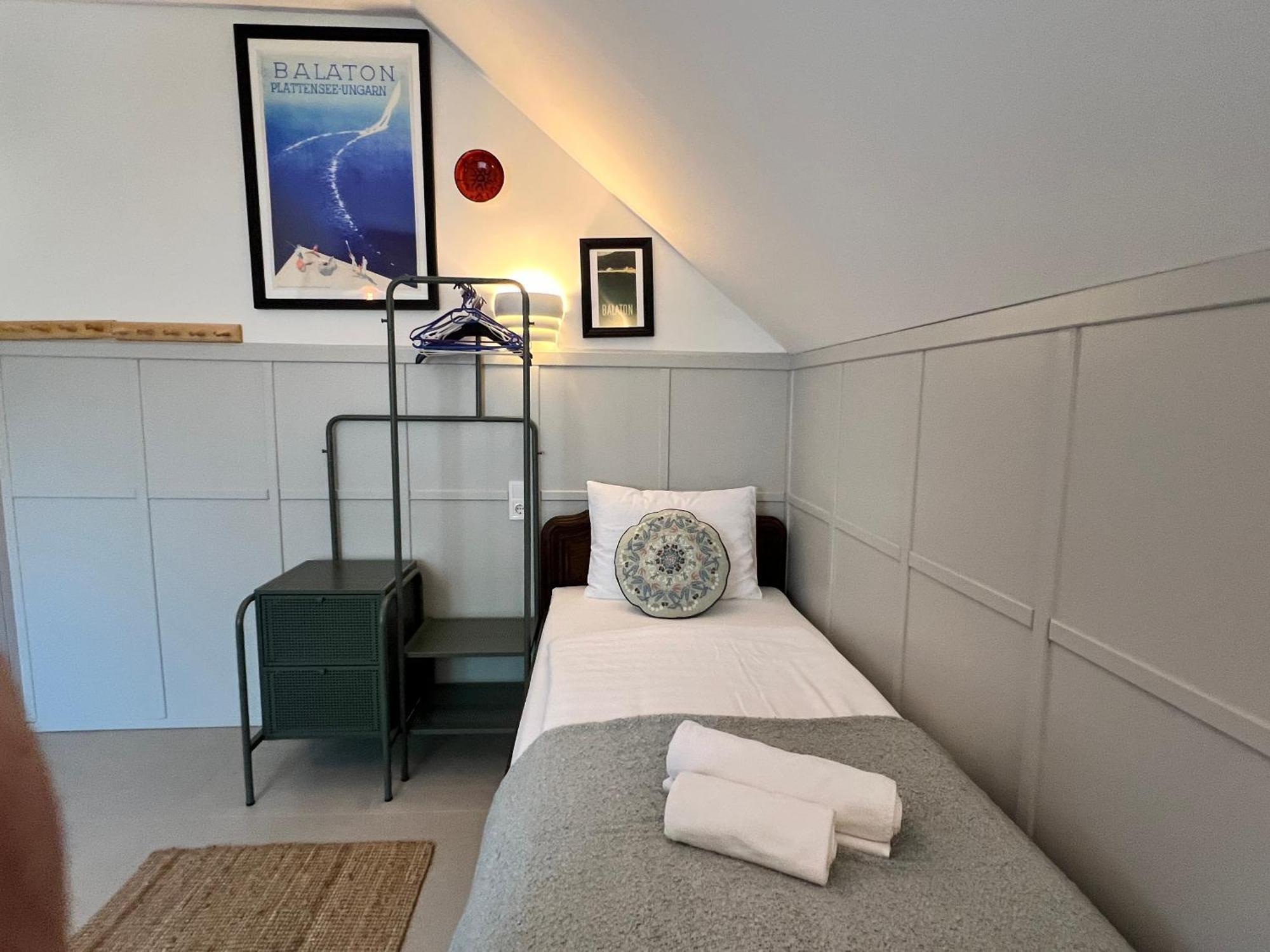Neon Apartman Csopak Balaton ภายนอก รูปภาพ