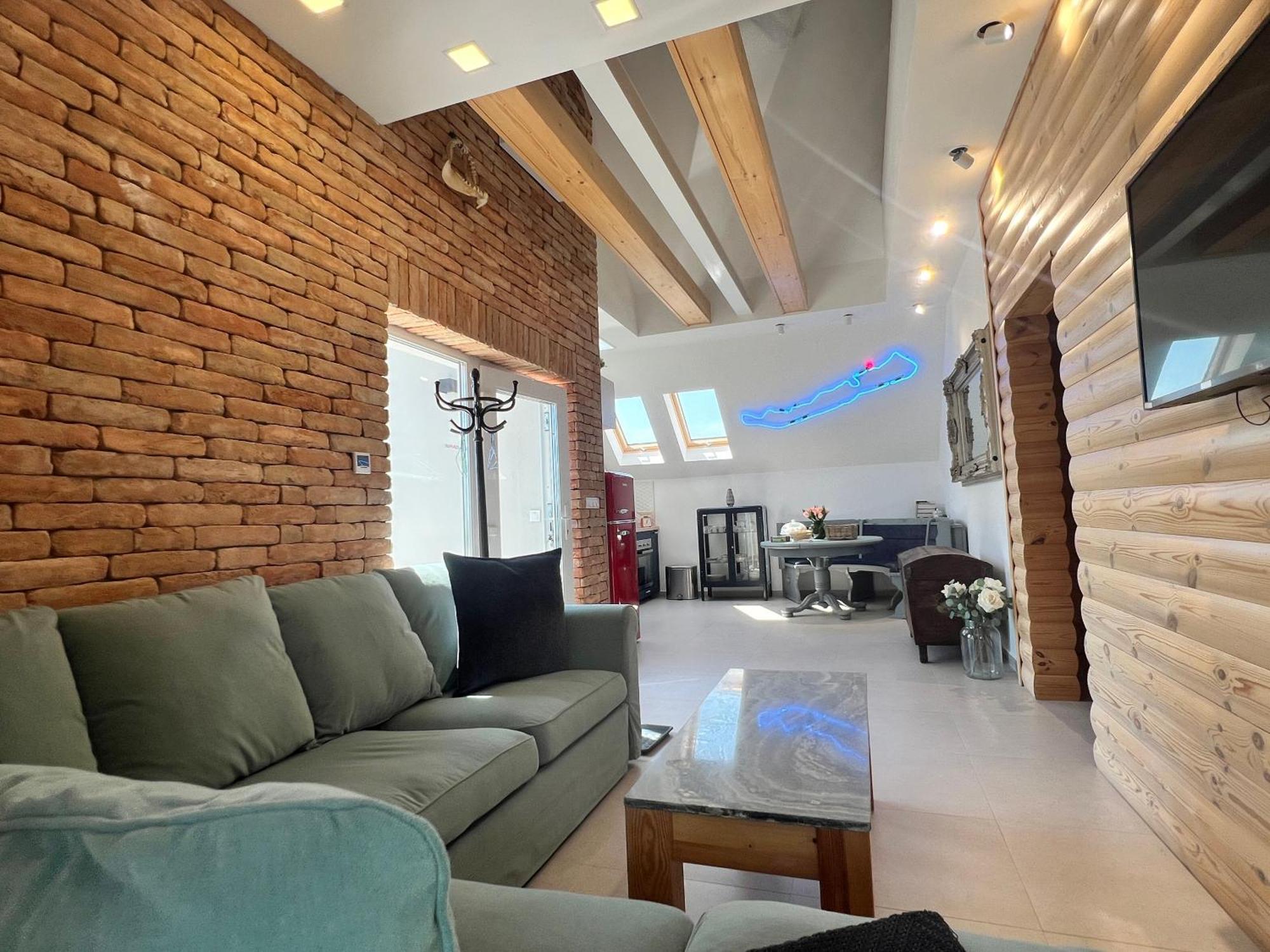 Neon Apartman Csopak Balaton ภายนอก รูปภาพ