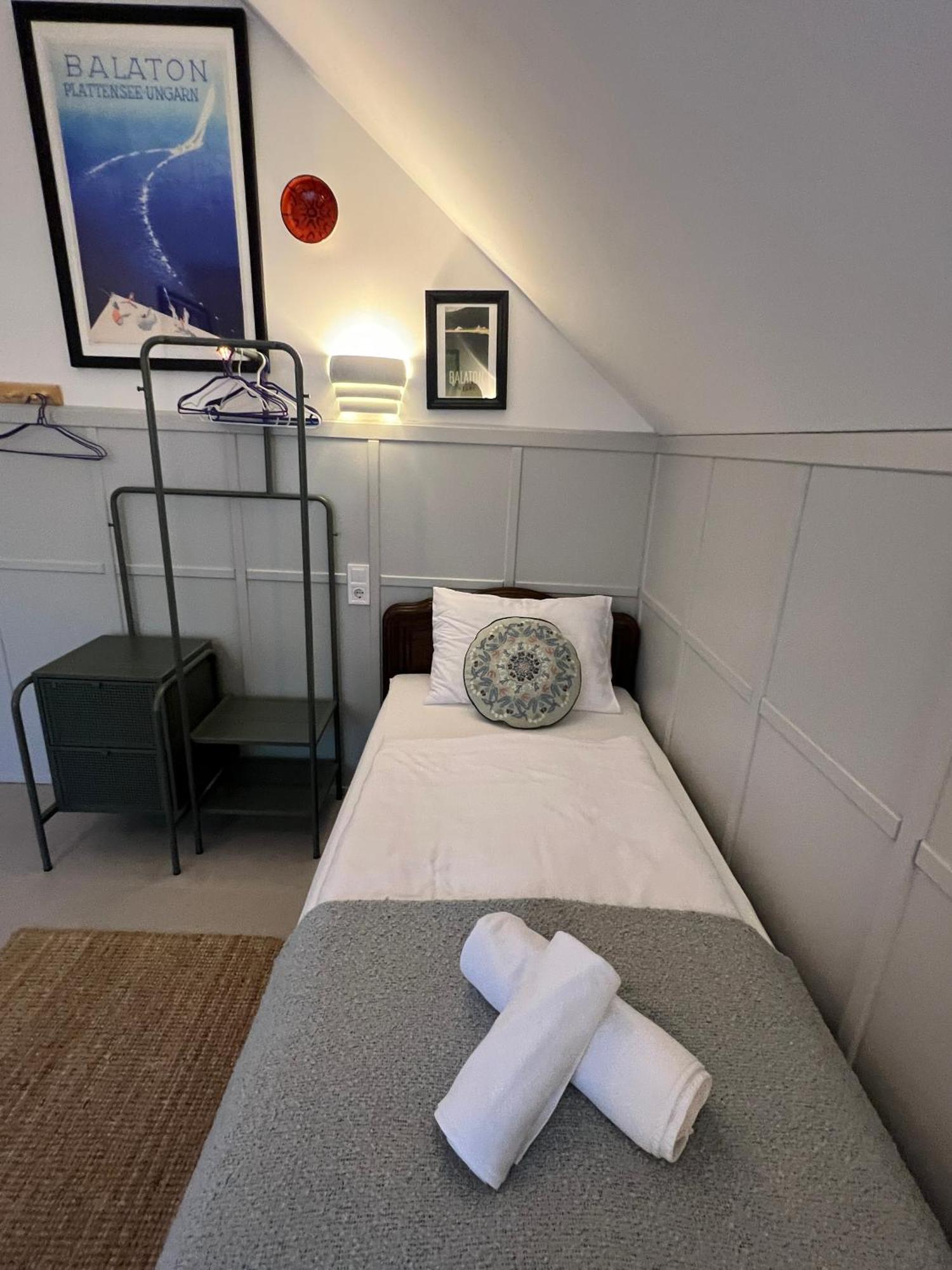 Neon Apartman Csopak Balaton ภายนอก รูปภาพ